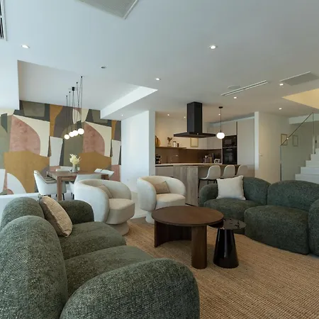 Adria - Seafront B- Quiet Beachfront Retreat With Private Pool *