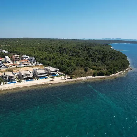 Adria - Seafront B- Quiet Beachfront Retreat With Private Pool Zaton (Zadar)