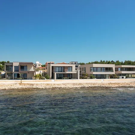 Adria - Seafront B- Quiet Beachfront Retreat With Private Pool Villa Zaton (Zadar)