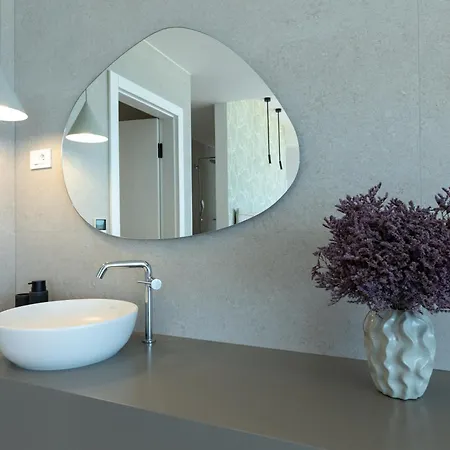 Villa Adria - Seafront B- Quiet Beachfront Retreat With Private Pool