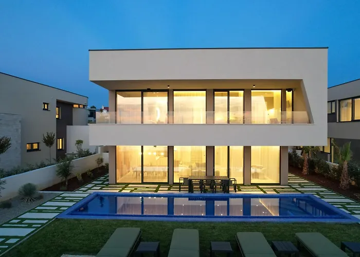 Villa Adria Seafront Family B Private Pool Zaton (Zadar)