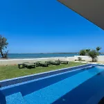 Adria Seafront Family B Private Pool *