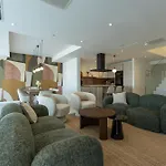 Adria Seafront Family B Private Pool *