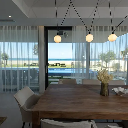 Adria Seafront Family B Private Pool Vila *