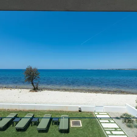 Adria Seafront Family B Private Pool